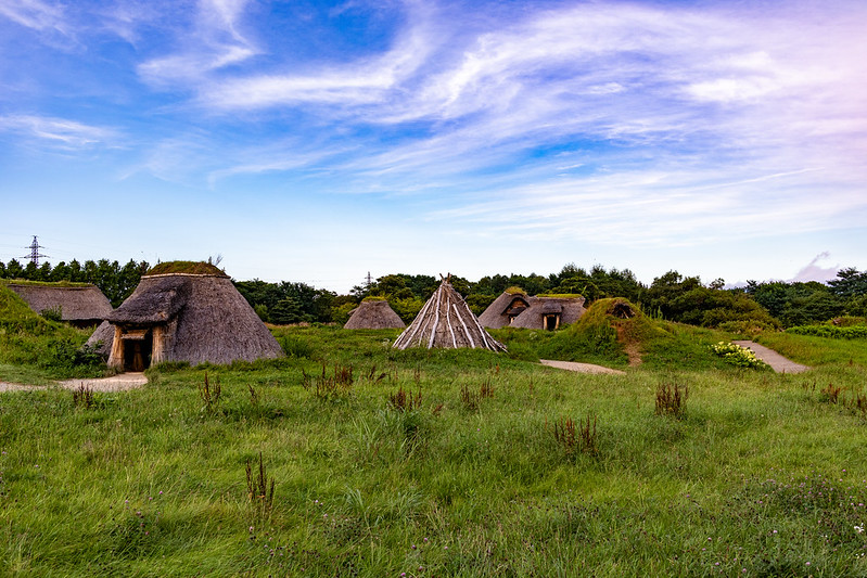 Small houses in Sannai-Maruyama Site